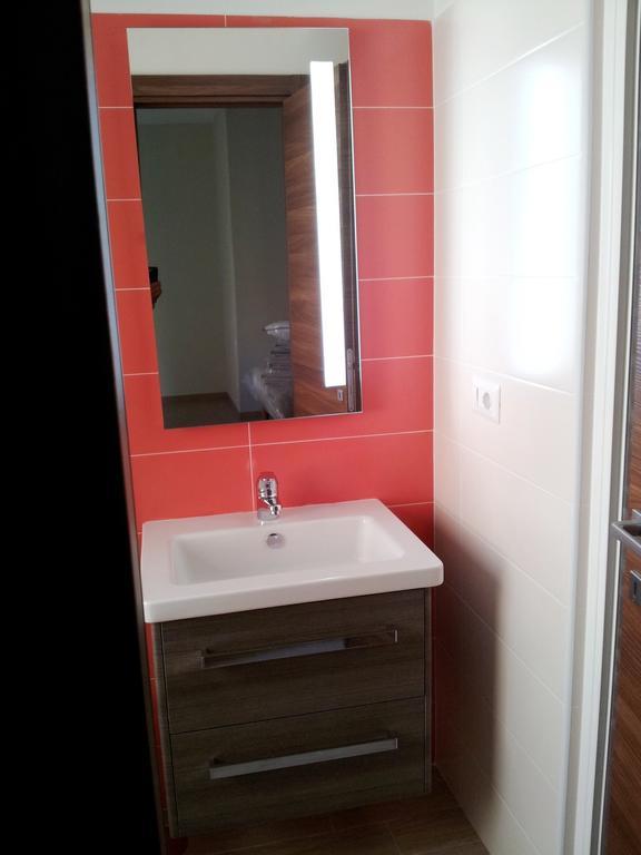 Trastevere Chic Rome Room photo