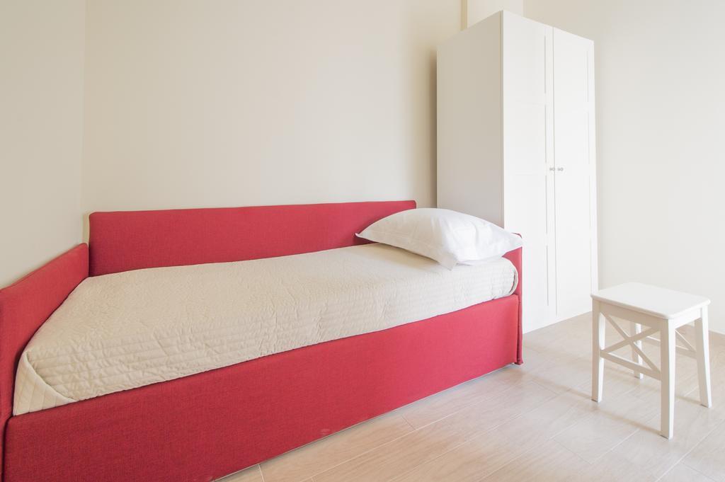 Trastevere Chic Rome Room photo